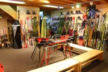 locations de ski a la feclaz
